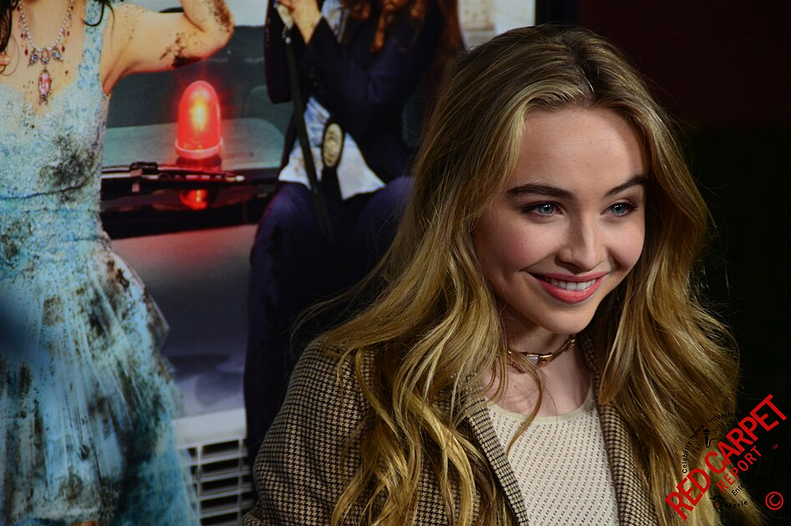 Sabrina Carpenter Apologizes After Mistaking Arabic Celebration Chant for Yodeling at Coachella