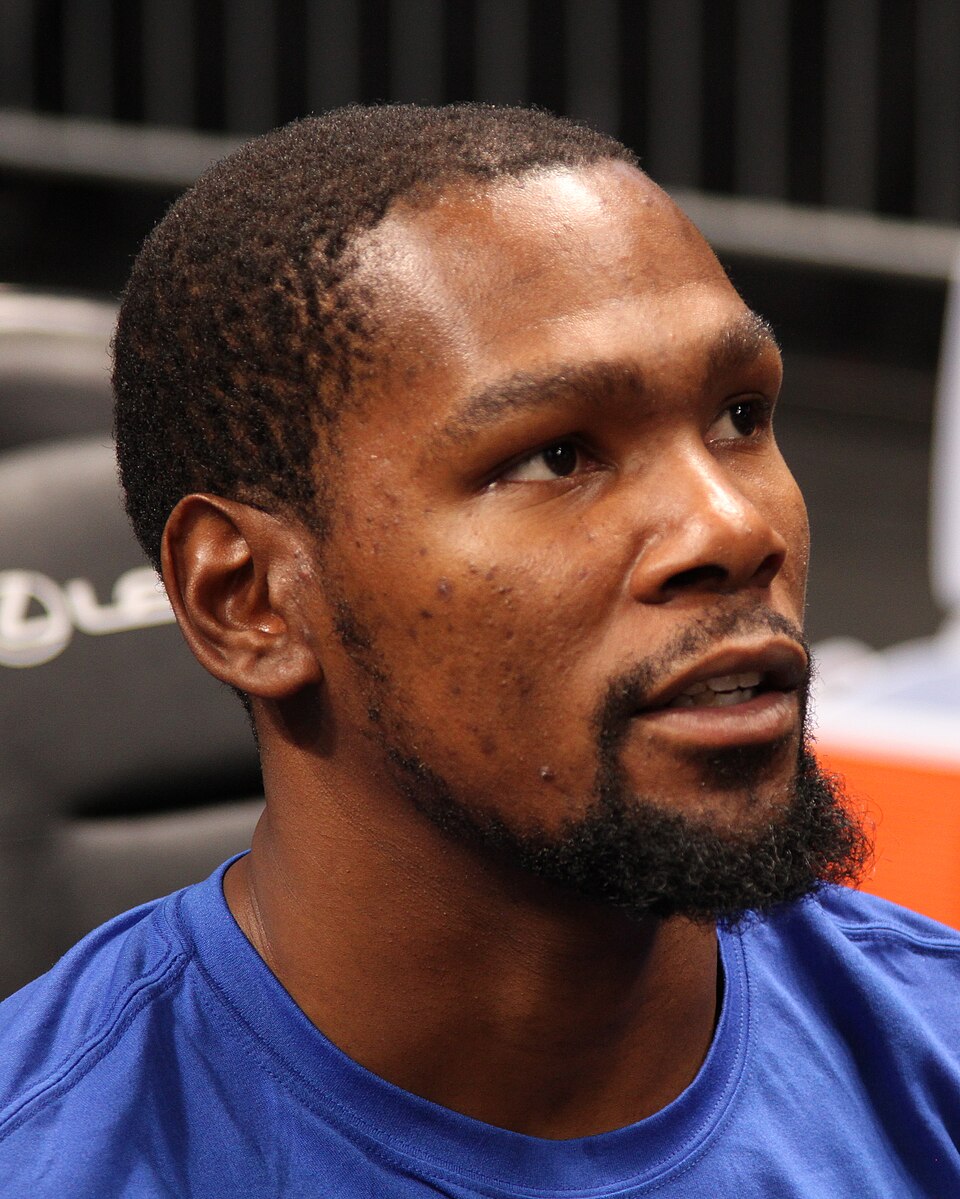 Kevin Durant's Old-School Game Continues to Thrive in Today's NBA