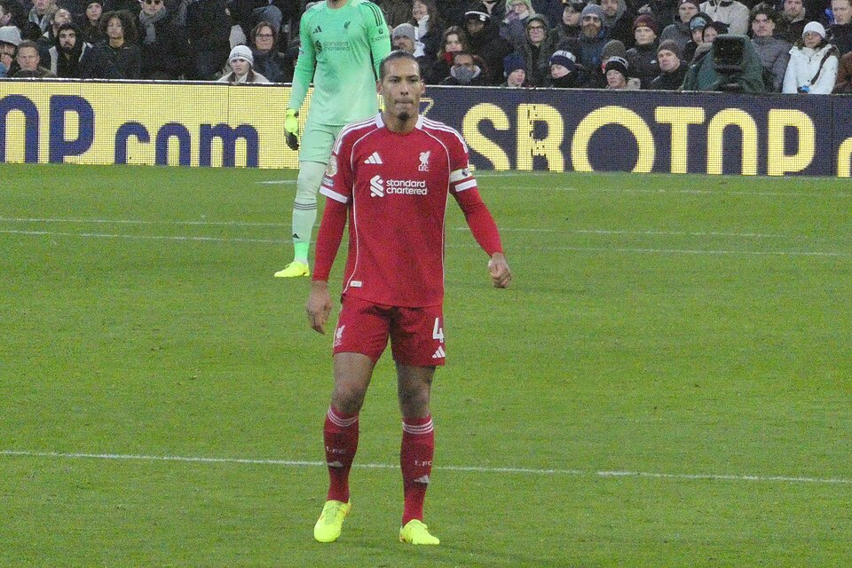 The ongoing match between Fulham and Liverpool.