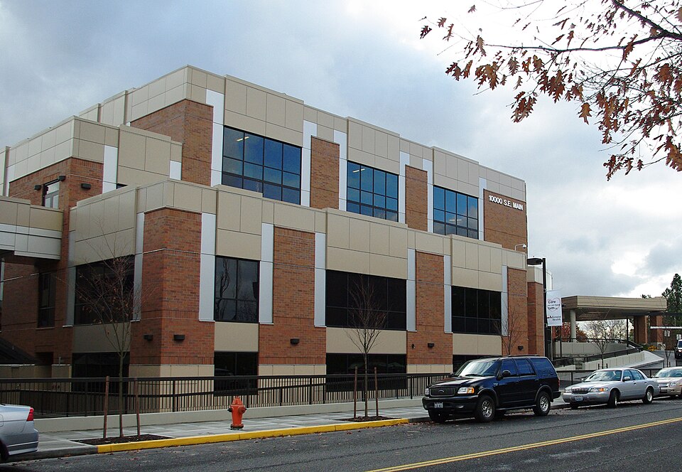 w:Adventist Medical Center in Portland, Oregon.