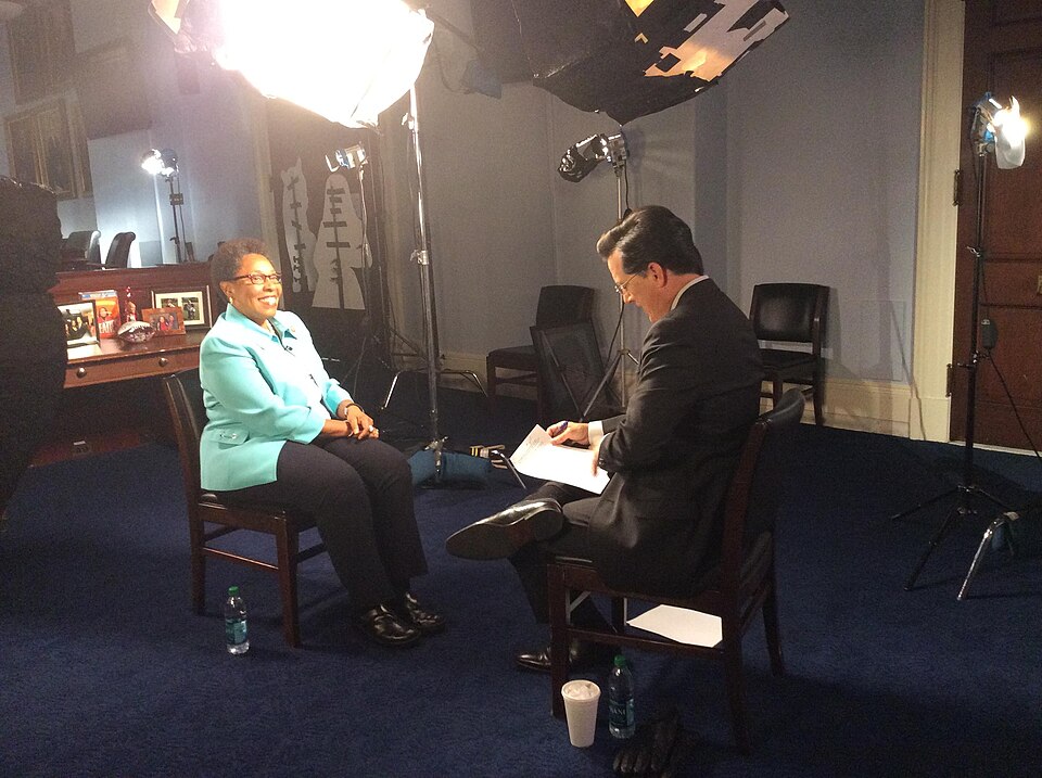 Marcia Fudge and Stephen Colbert in 2014.