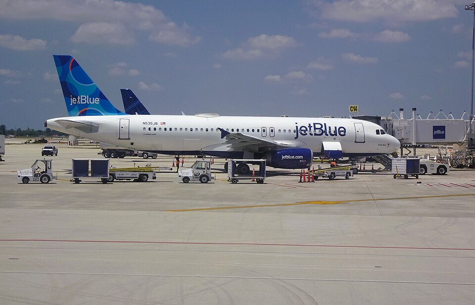 JetBlue Airways A320-232, N535JB, named Toodle Blue, MSN 1739 (02/2002), as B6 322 West Palm Beach (PBI) - Boston (BOS), Flight time: 2:40