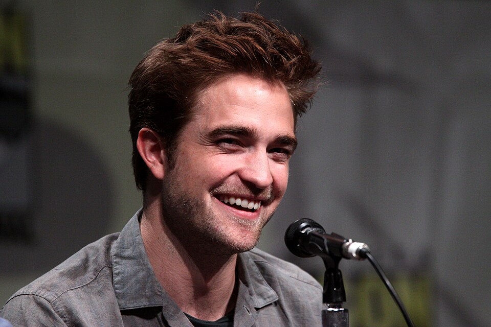 Robert Pattinson speaking at the 2012 San Diego Comic-Con International in San Diego, California.Please attribute to Gage Skidmore if used elsewhere.