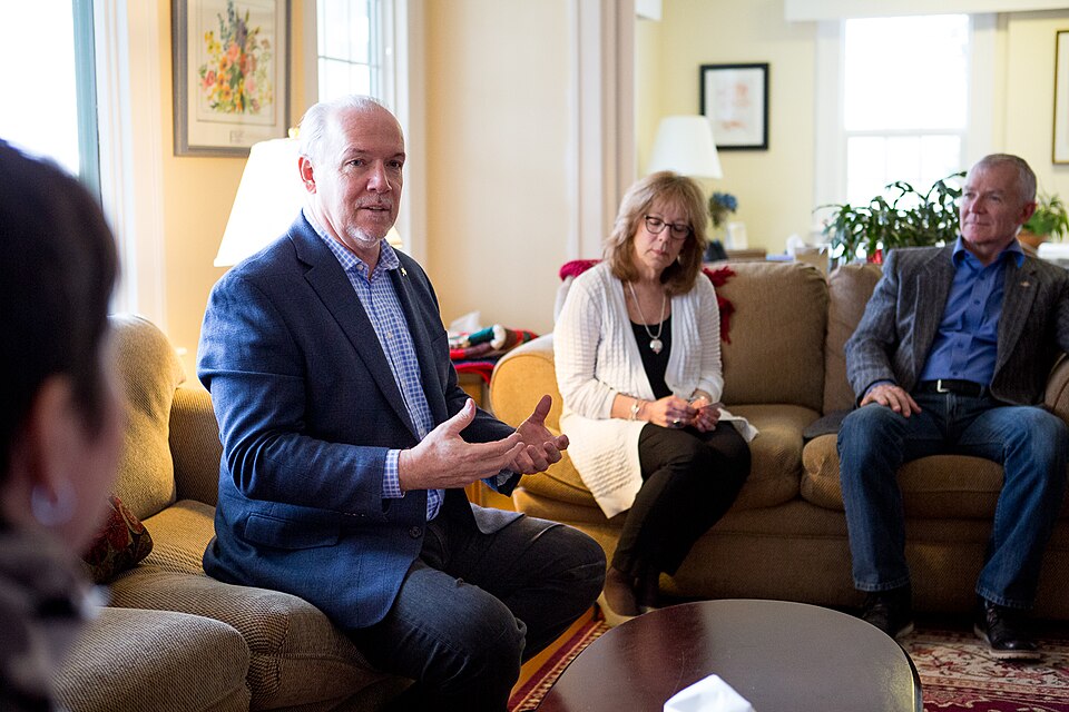 March 9, Qualicum Beach. John Horgan and MLA Scott Fraser meet with folks doing important work for the Oceanside Hospice Society. Thanks to Ian, Kara and Heather, board members and staff, for taking the time to talk to us about the challenges of palliative care, end of life issues and the enormous c