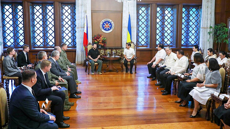 Ukrainian President Volodymyr Zelenskyy meets with Philippine President Bongbong Marcos at the Malacañang Palace in Manila on 3 June 2024. Several other government officials from both countries join them.
