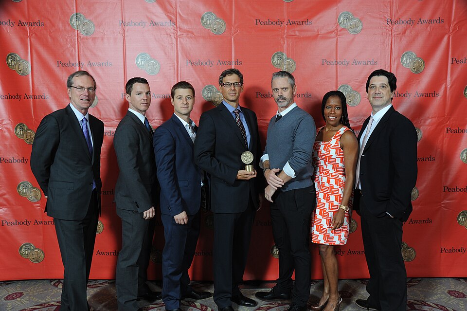 PHOTO CREDIT: ANDERS KRUSBERG / PEABODY AWARDSJoe Urschel, Shawn Hatosy, Benjamin McKenzie, Jonathan Lisco, C. Thomas Howell, Regina King and John Wells (?) of w:Southland (TV series), 72nd Annual Peabody Awards Luncheon, Waldorf-Astoria Hotel, May 20, 2013