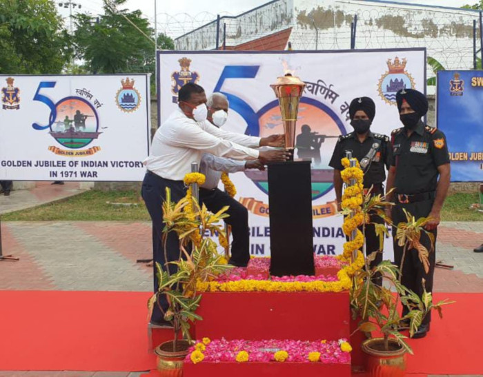 As part of the Golden Jubilee Celebrations of the 1971 Indo Pak War, the Swarnim Vijay Mashaal (Victory Flame) was taken from INS Kattabomman to Tirunelveli on 12 July 2021. Lieutenant Commander RM Sundaram (Retd) and other veterans paid homage to the Flame. The veterans were felicitated and they sh