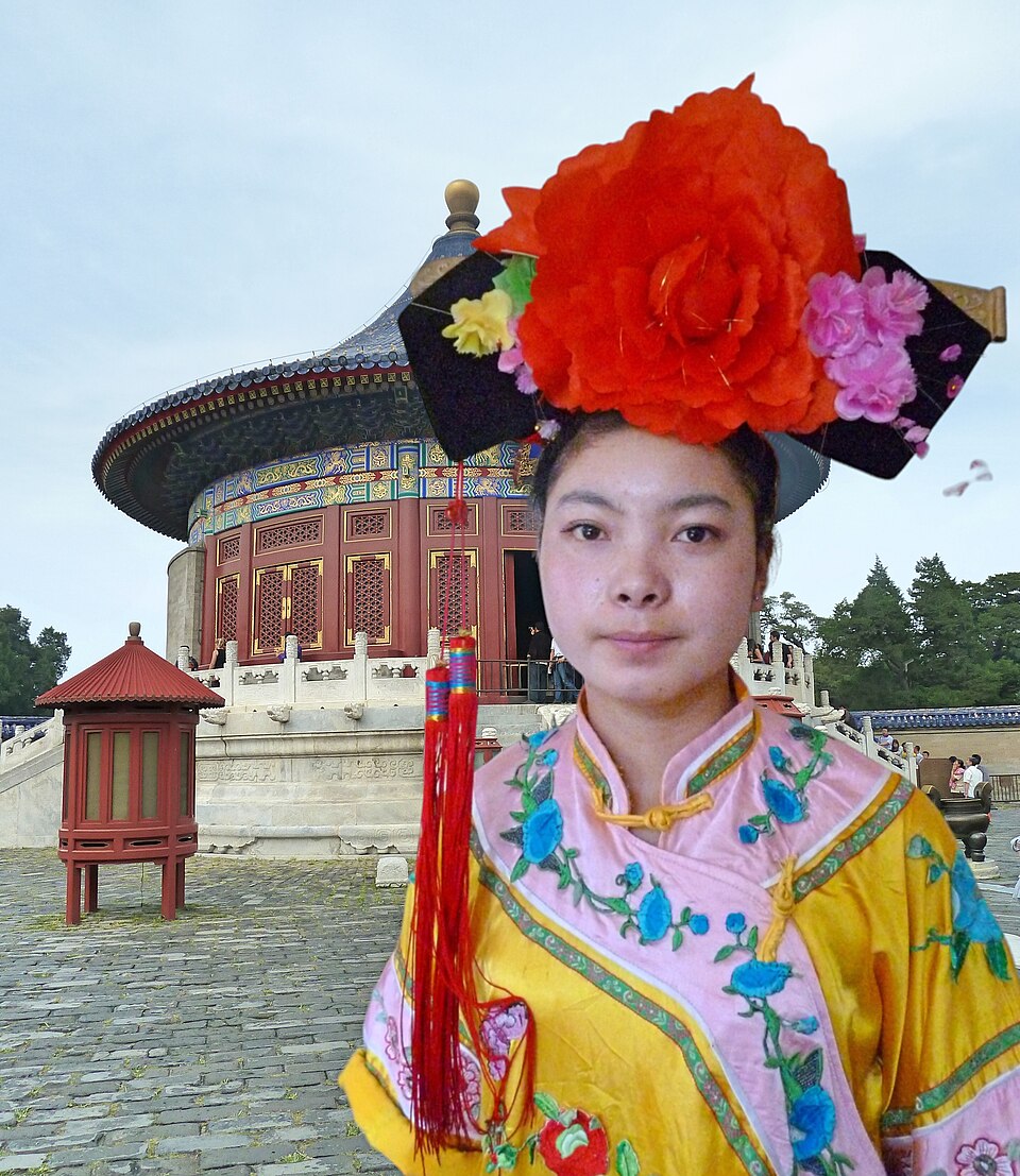 Women at Women at  Tiantan, Imperial Vault of Heaven,  Temple of Heaven to Beijing, China
