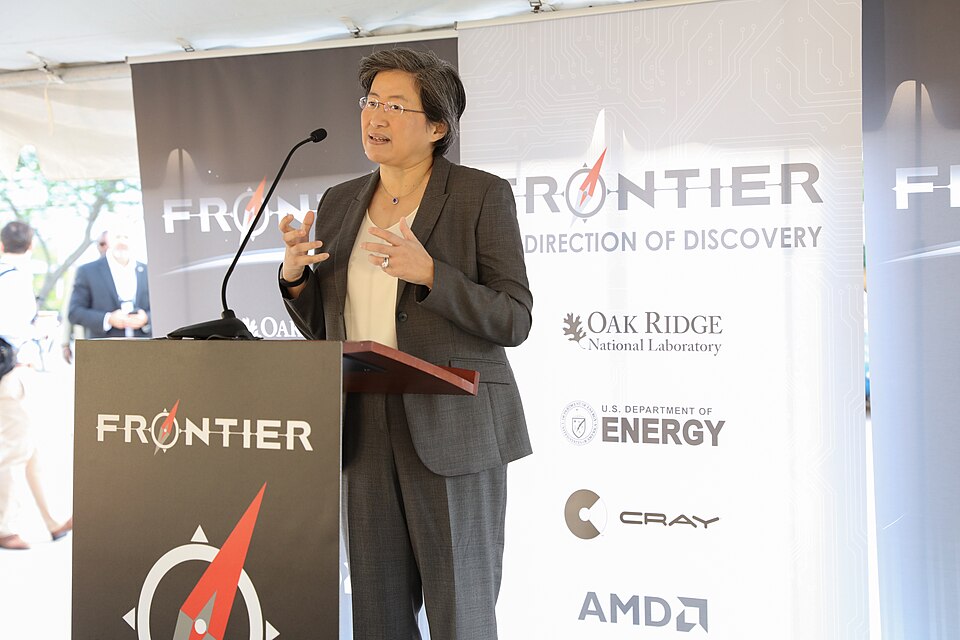 AMD CEO Lisa Su speaks at the Oak Ridge National Laboratory. Cray and AMD will build the new Frontier Supercomputer at ORNL scheduled for delivery in 2021.