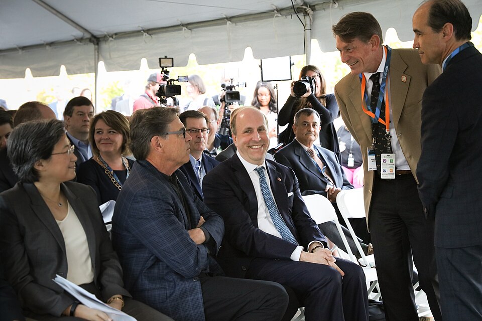 Credit: Carlos Jones/Oak Ridge National Laboratory, U.S. Dept. of Energy