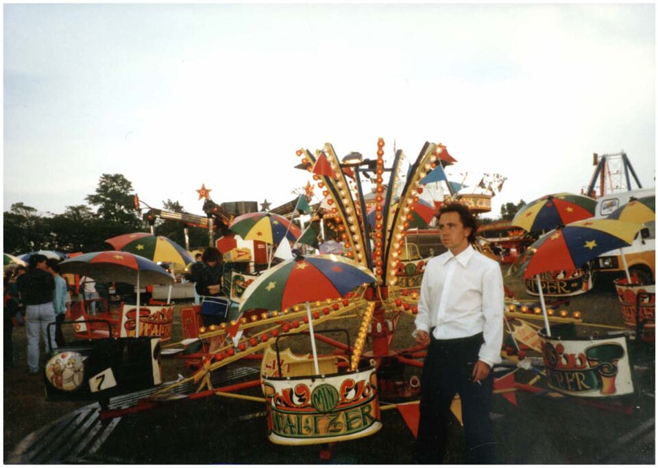 The Hoppings is a popular fair in the North East of England, held in the last full week of June every year on Newcastle's Town Moor, spanning around 40 acres of land.
The Photograph is taken by Jimmy Forsyth
Ref: DF.JF/3/g/D5153/1/1
Jimmy Forsyth, photographer 1913-2009 Jimmy Forsyth was born in Bar