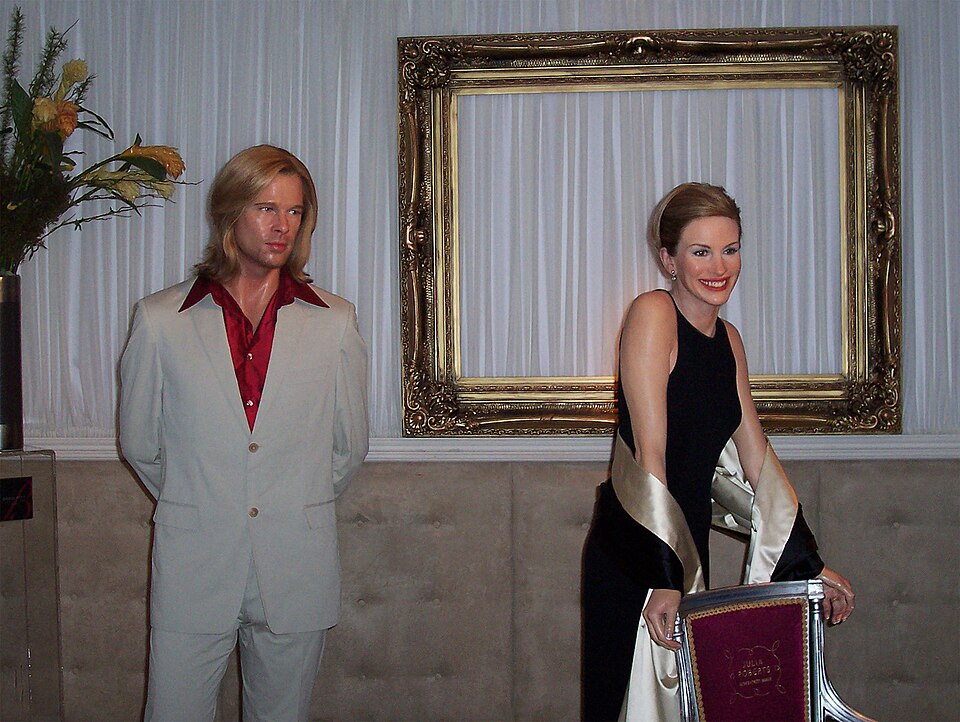 Brad Pitt and Julia Roberts at Madame Tussauds London.