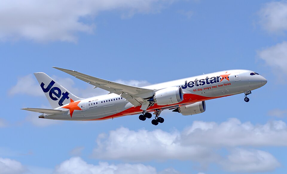 Operator: Jetstar Airways (JQ/JST) – Australia
Aircraft: Boeing 787-8 Dreamliner – VH-VKH
Unknown Flight Number
Unknown Callsign
Date: 03/01/2018
Route: Melbourne International Airport (MEL/YMML) – Unknown Arrival Airport

© Mitchell R Hope