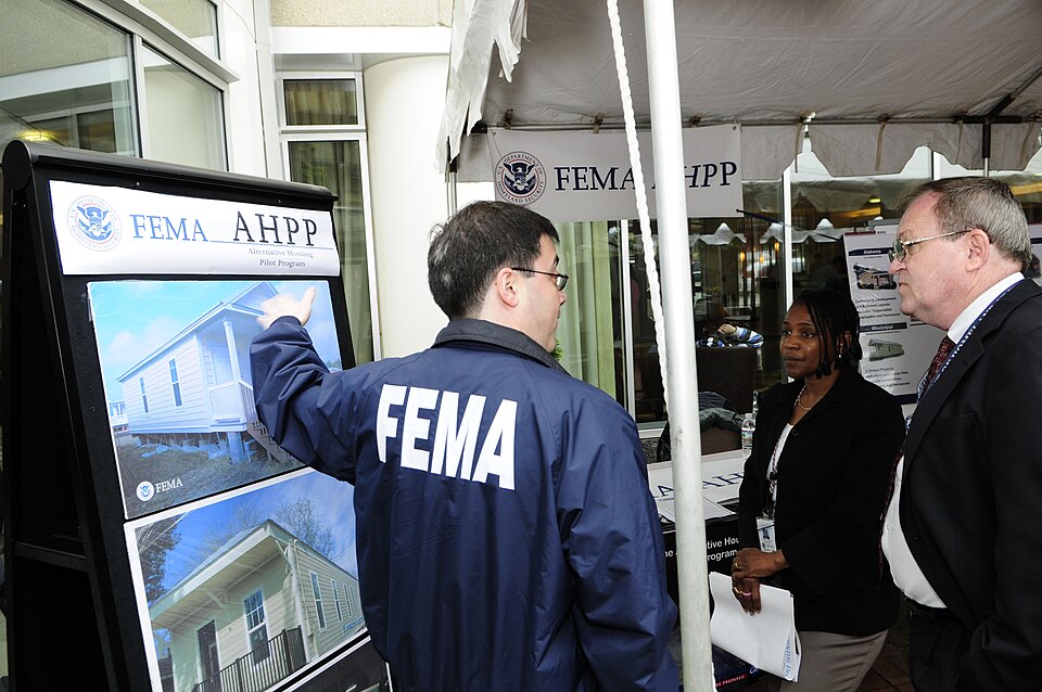 Washington, DC, May 20, 2008 -- FEMA is hosting their First Hurricane Awareness Day at FEMA headquarters to highlight the federal government's preparations for the 2008 Hurricane Season. FEMA/Barry Bahler