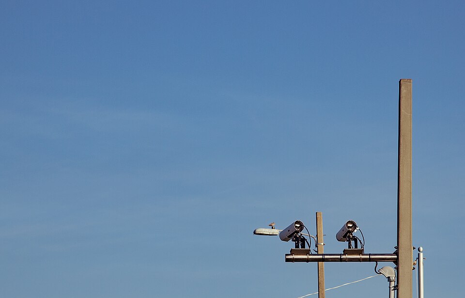 Cities Cover Flock Surveillance Cameras With Trash Bags to Stop Data Sharing