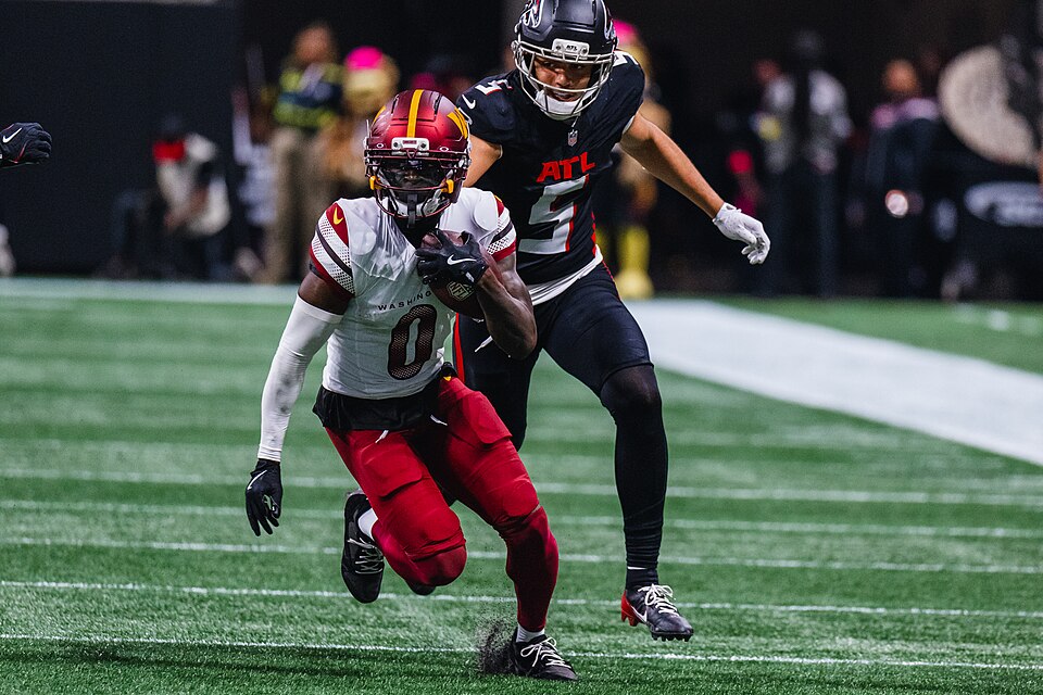 Atlanta, GA - The Washington Commanders take on the Atlanta Falcons in Week 4 of the 2025 NFL Season. (Joe Glorioso/All-Pro Reels)