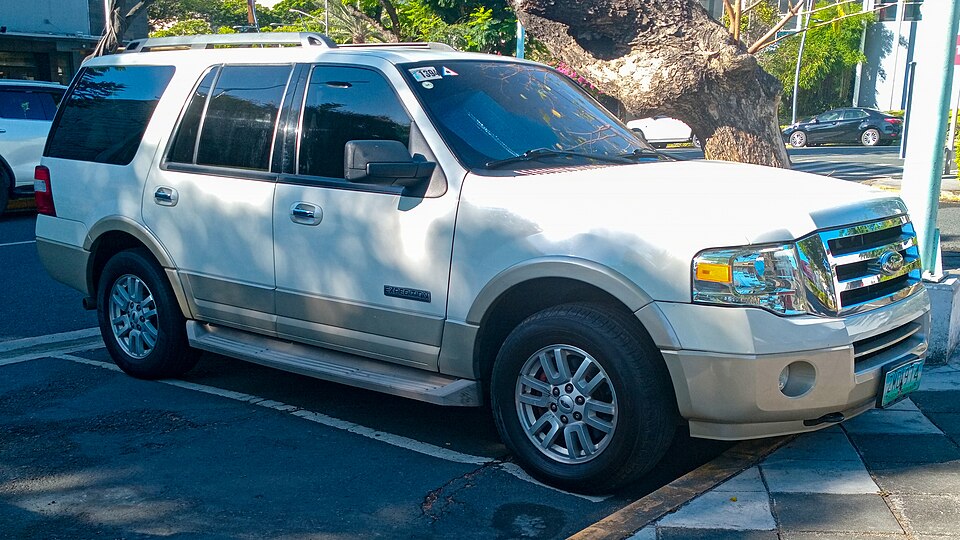 Ford Recalls 420,000 Vehicles for Seat Belt Defect Across Multiple Models