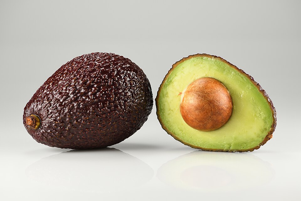 Daily Avocado Intake Linked to Lower Diabetes and Heart Disease Risk