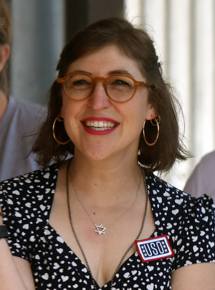 Mayim Bialik at Camp Bondsteel, Kosovo, July 4, 2019. USO Tour, visiting troops in six countries in three combatant commands. (U.S. Army National Guard photo by Sgt. 1st Class Jim Greenhill)