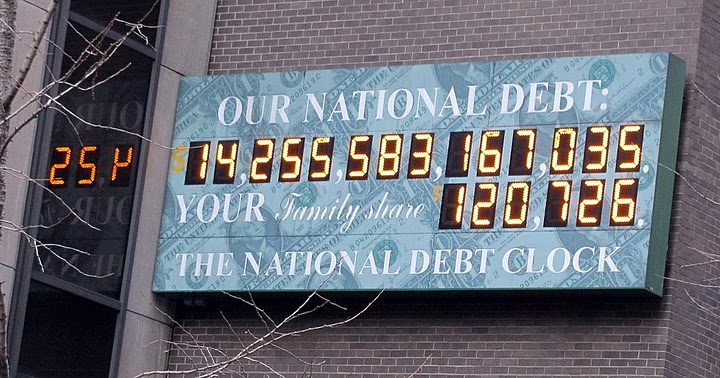 US National Debt Clock, NYC (2011-03-04).