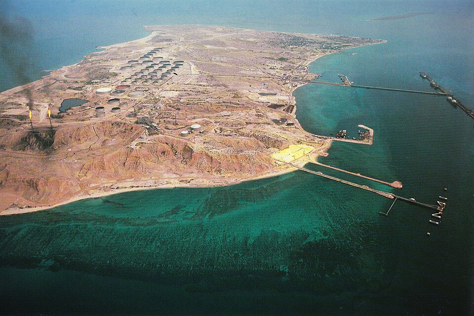 Trump Threatens to Seize Iran's Kharg Island and Oil Infrastructure