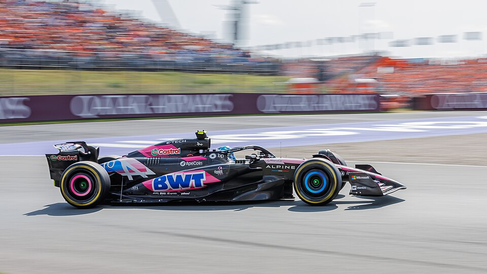 Motorsport, Formel 1, Großer Preis der Niederlande 2024: Pierre Gasly (FRA, BWT Alpine); Mitzieher, panning shot