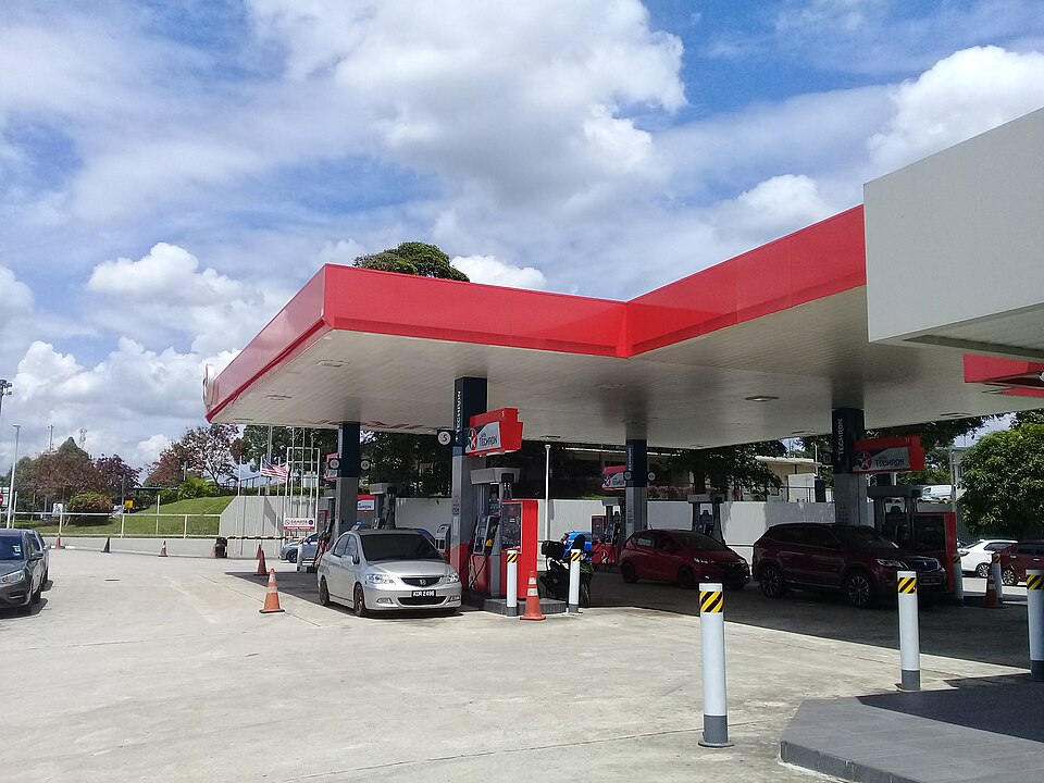 Stesen Minyak Caltex Ayer Keroh Arah Selatan dalam Kawasan Rehat dan Rawat (R&amp;R) Ayer Keroh Arah Selatan, Lebuhraya Utara Selatan, Ayer Keroh di Melaka, Malaysia.