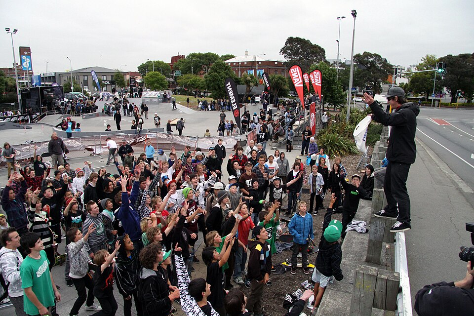 Giveaway at the 2009 Skateboard Nationals in Christchurch, New Zealand.