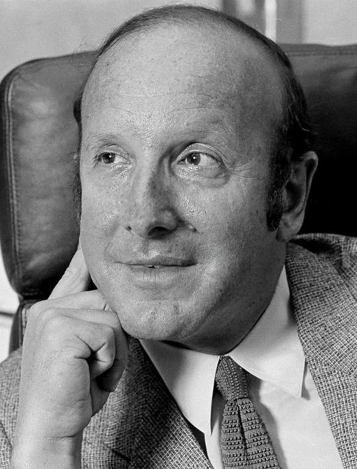 Photo of Clive Davis in his office Sept. 10, 1980