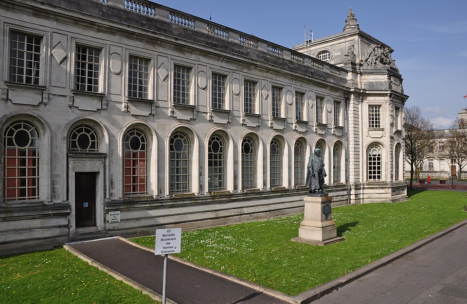 Cardiff : Cardiff Crown Court