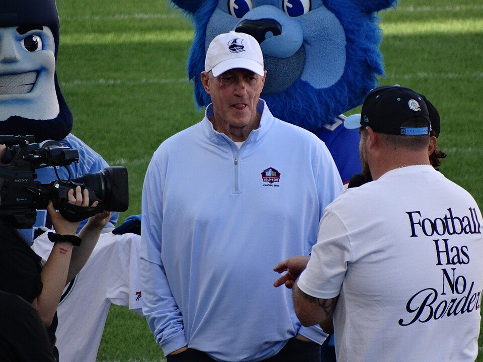 Jim Kelly Says He Had a Stroke This Spring But Feels Good