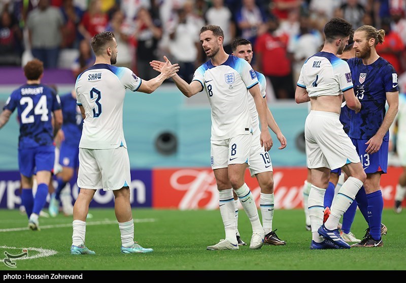 The english and american players after the match
