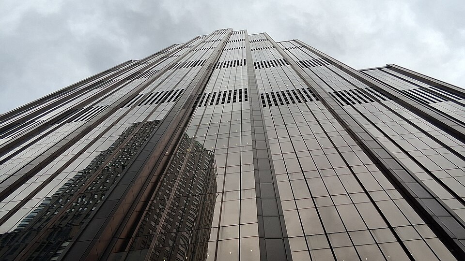 JPMorgan Names Two Co-Presidents as Marianne Lake Retires