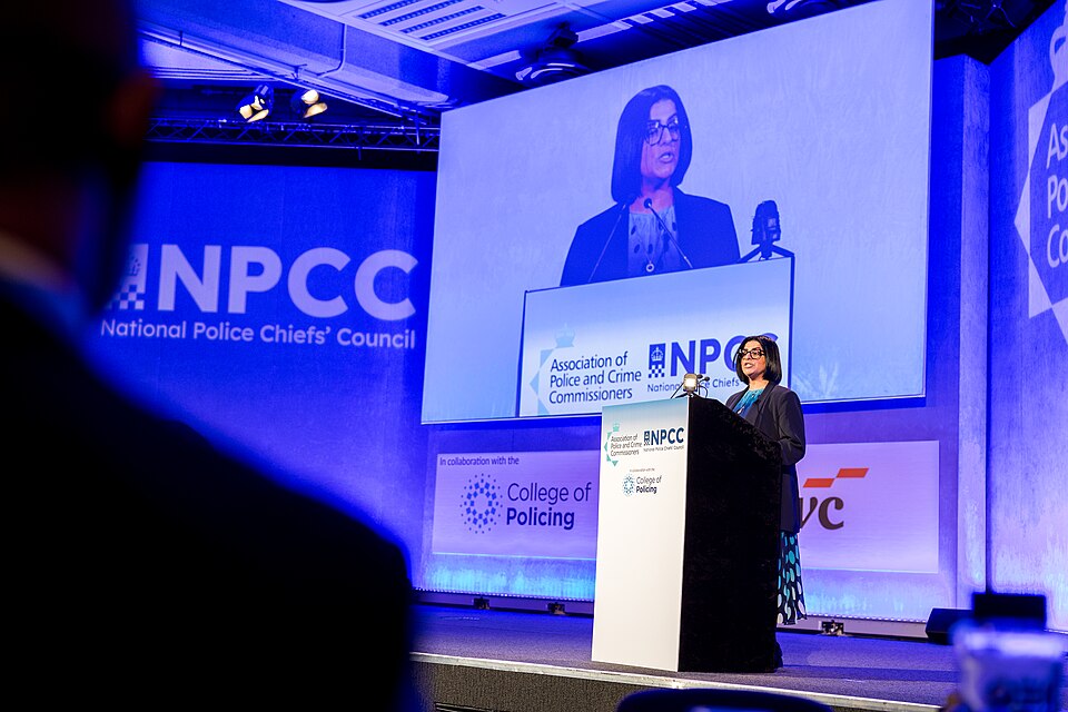 19.11.2025. QEII Centre, London, United Kingdom. Home Secretary Shabana Mahmood sets out her vision for policing reform at the 2025 APCC NPCC Partnership Summit.
Picture by Andy Taylor / Home Office