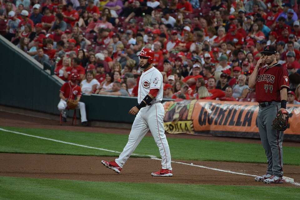 Reds Third Baseman Eugenio Suarez Exits After Taking 92 mph Fastball to Hand
