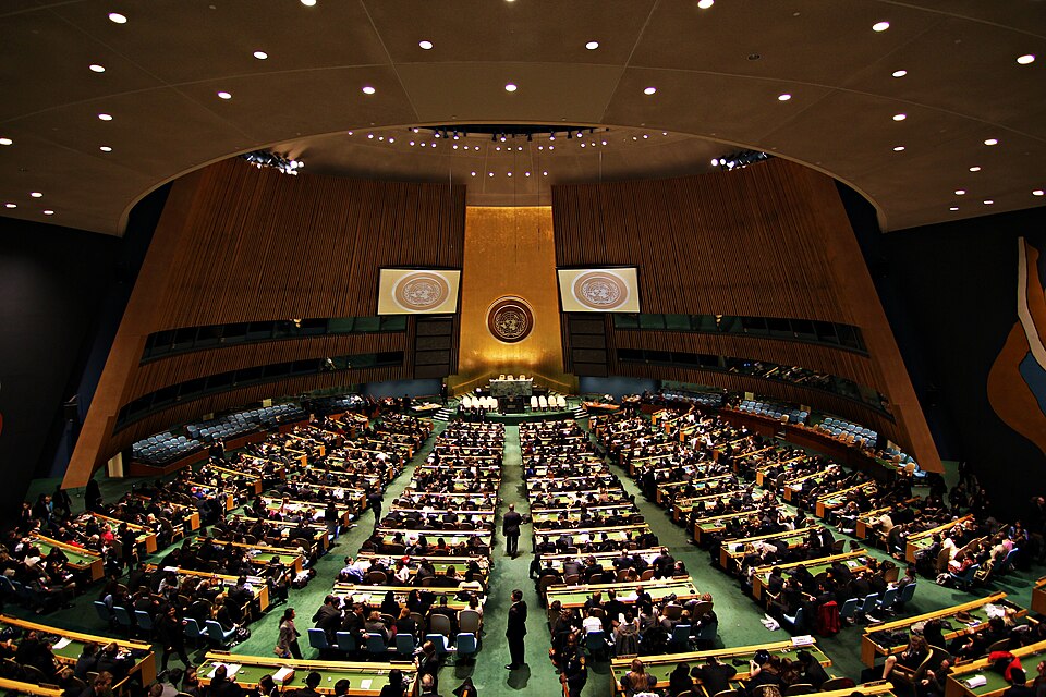 UN Releases First Global AI Study Warning of Risks Too High