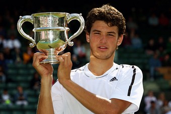 Grigor Dimitrov Reaches Wimbledon Third Round After Emotional Return