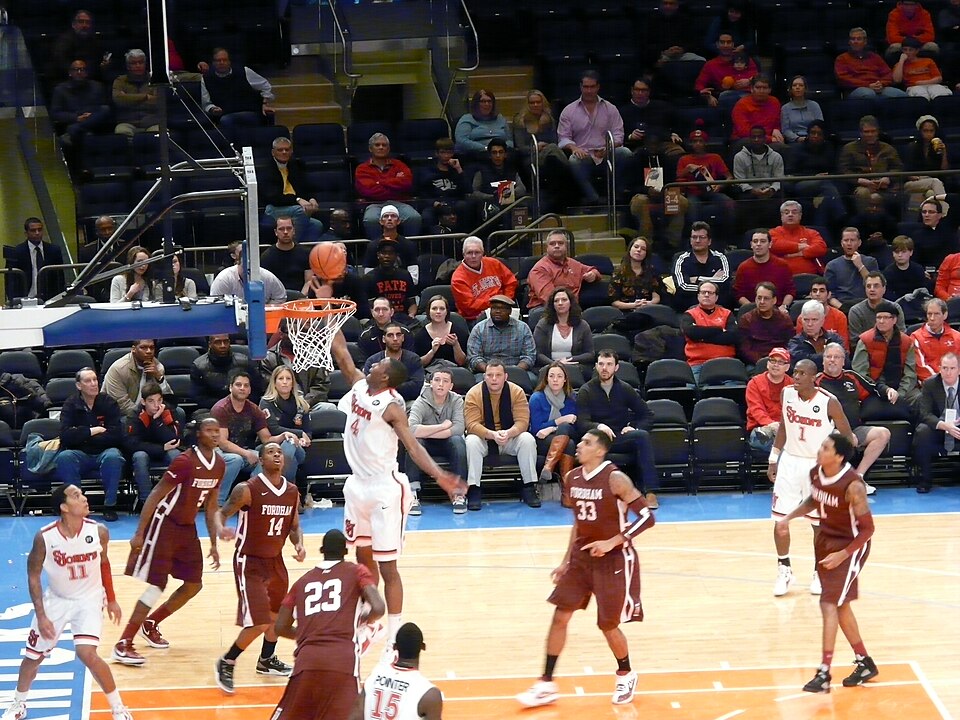 St. John's Falls in Rankings After Donnie Freeman Tears Achilles in Workout