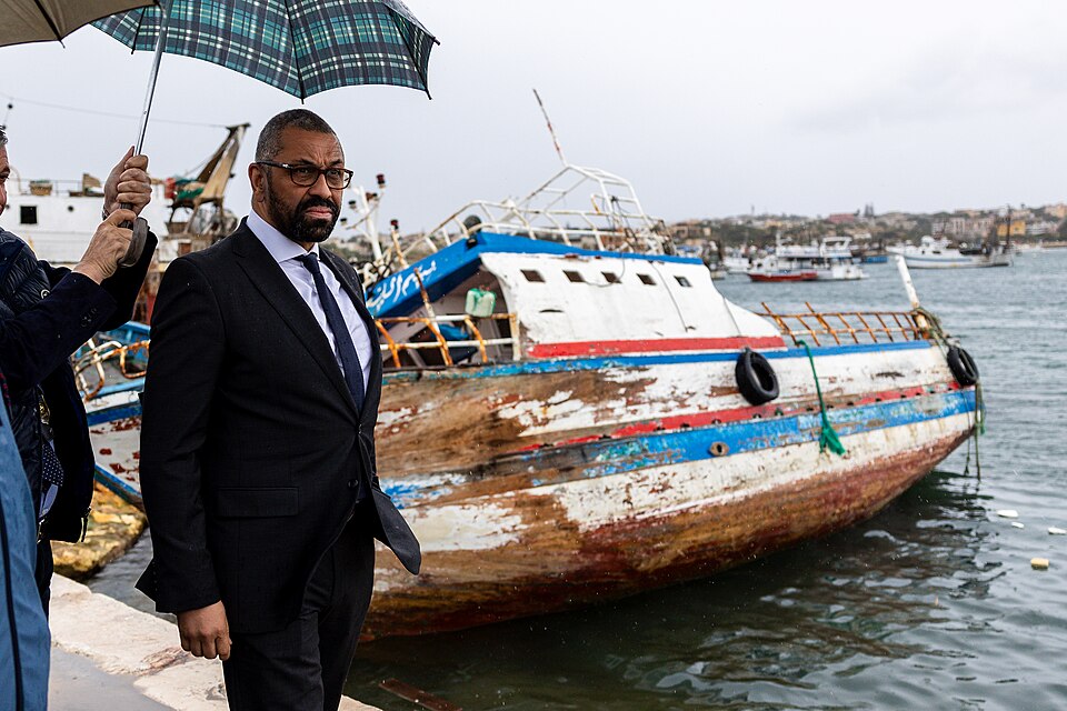 24/04/2024. Lampedusa, Italy. Home Secretary James Cleverly visits Lampedusa in Italy, the main hotspot and arrival point for migrants from North Africa. He met with Frontex, Italian Coastguard, Red Cross, UNHCR, Guardia di Finanza and other agencies who are working on the island. Picture by Andy Ta