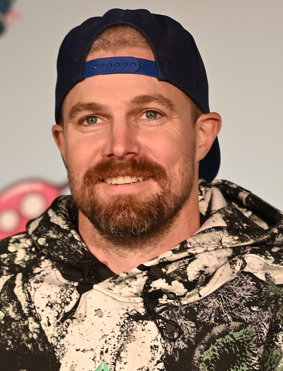 Stephen Amell at GalaxyCon Richmond in 2023