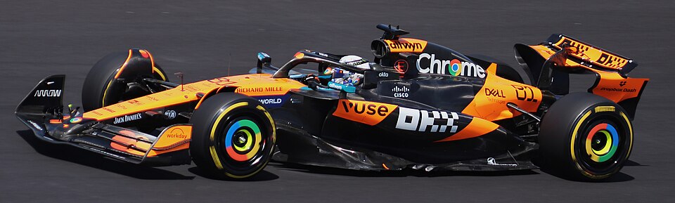 2025 Japan GP - McLaren - Oscar Piastri - FP1