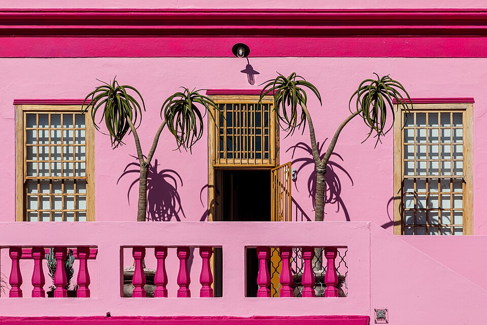 Colorful houses in Wale Street, Cape Town, Western Cape, South AfricaBo-Kaap is a historic neighborhood above the center of Cape Town. It was established in the 18th century when the Dutch colonial administration built houses for enslaved people from Southeast Asia, India, and East Africa. Many of t