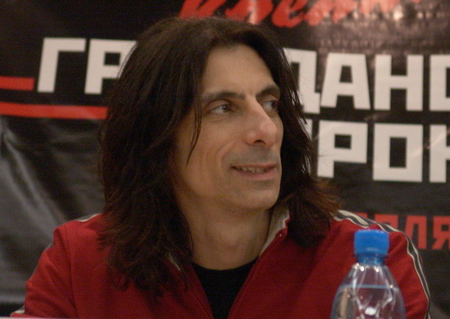 Press conference of band Judas Priest at Moscow (Scott Travis)