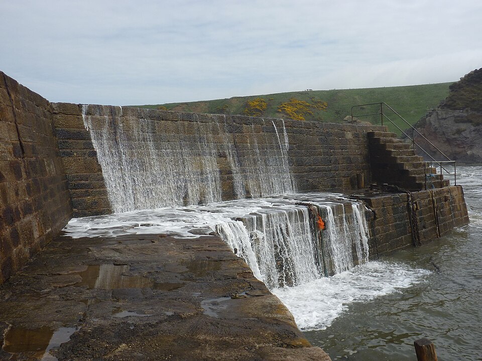 Coastal Berwickshire : Spilt Milk At Cove Harbour