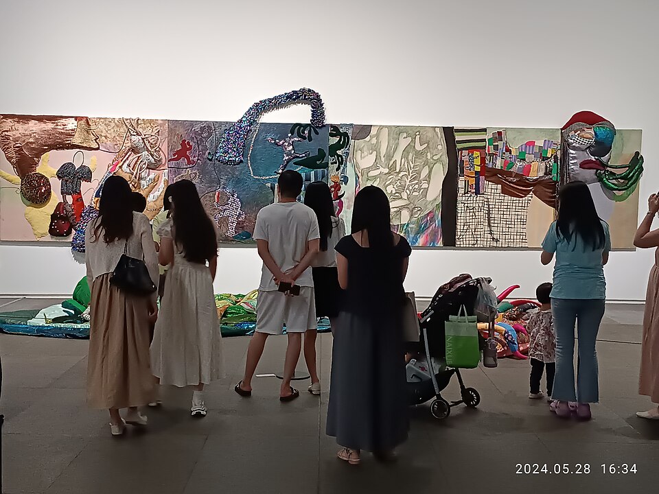 Cultural Events Like Museums and Movies Slow Biological Aging by Three Years