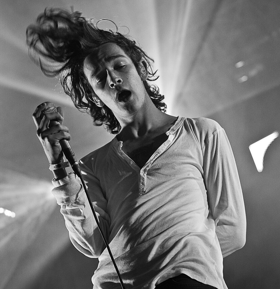 Matthew Healy of The 1975 at Southside Festival 2014 in Neuhausen ob Eck