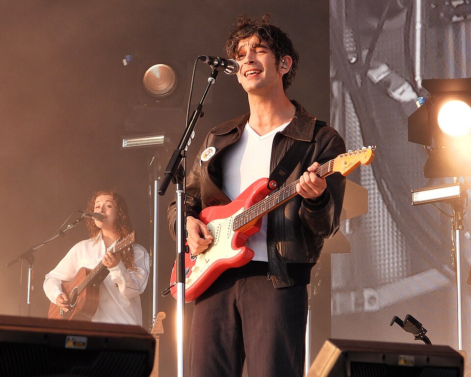 Matty Healy and Gabbriette Film Wedding Rehearsal Kiss in Los Angeles