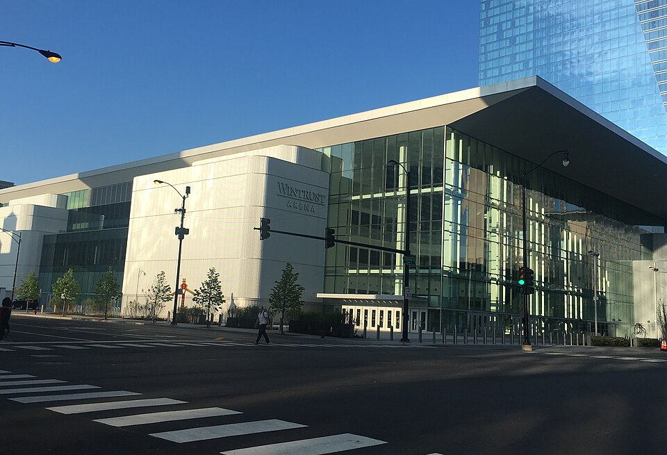 w:Wintrust Arena