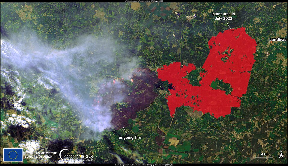 Wildfires Force More Than 325,000 to Flee France and Spain
