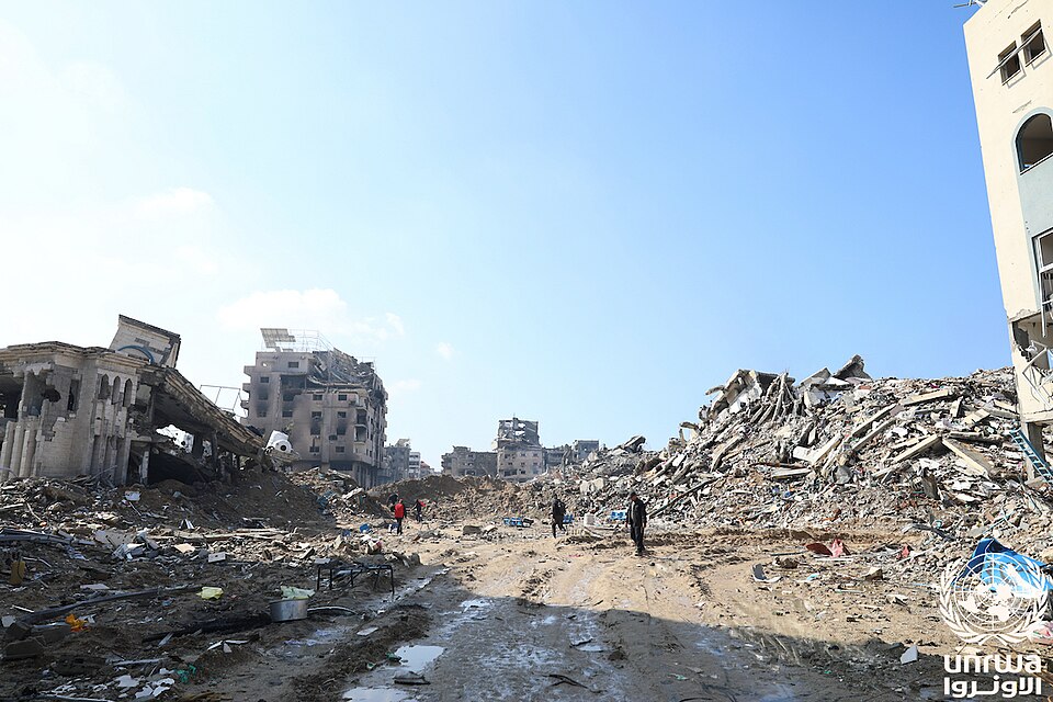 Destruction in Al-Maqousi quarter, Gaza Strip